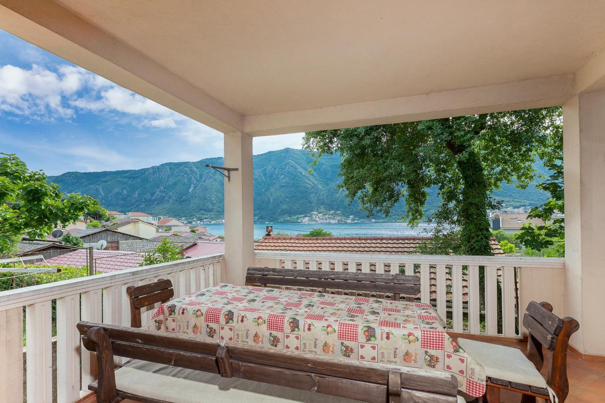 Apartment Vladimir Kotor Exteriör bild