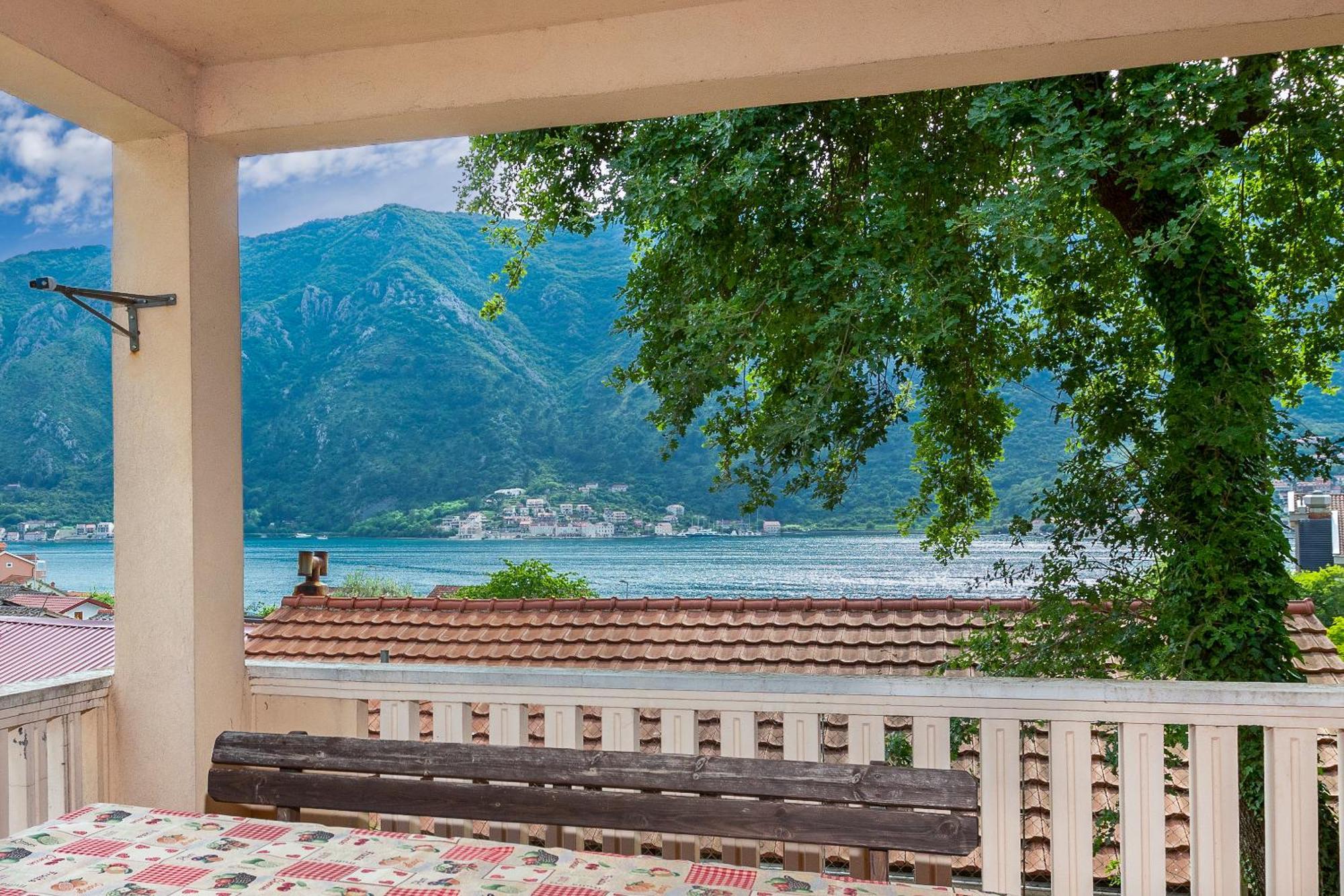 Apartment Vladimir Kotor Exteriör bild